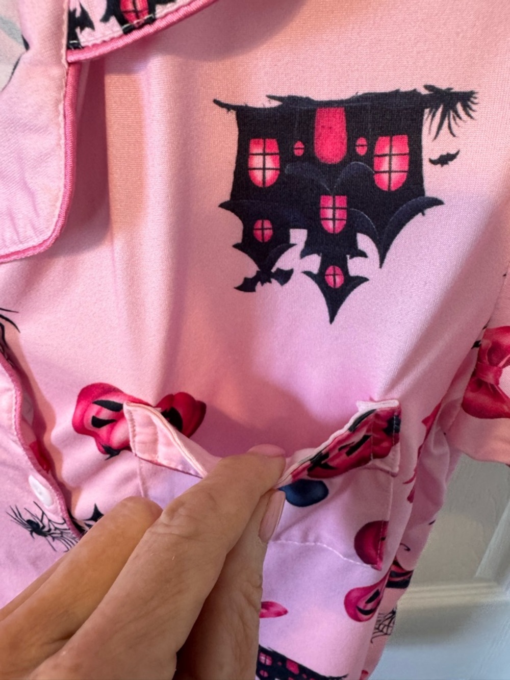Pink Halloween Print Shorts Pajama 2Piece Set Size Small - Picture 4 of 16
